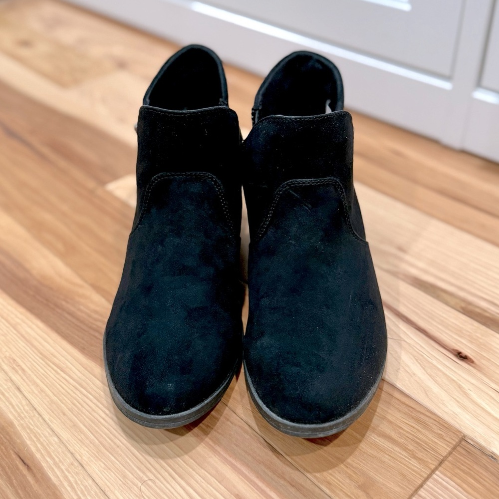 Sun + Stone women’s booties